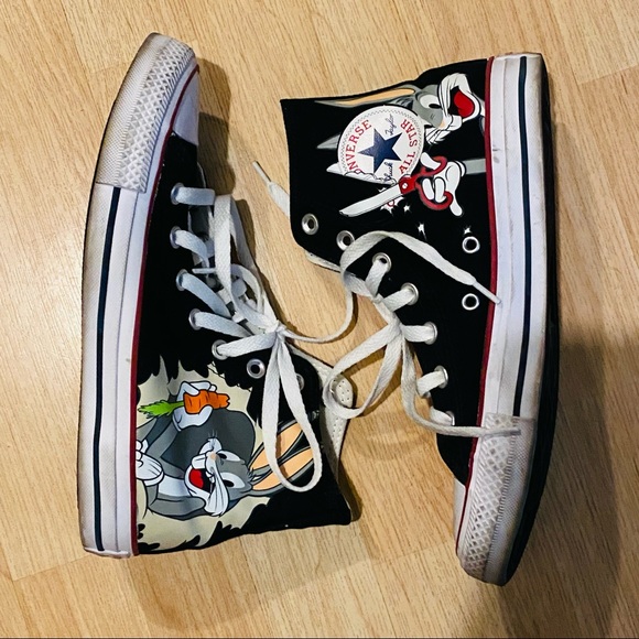 CONVERSE HIGH TOPS BUGS BUNNY LOONEY TUNES SIZE 6-7.5 - Picture 5 of 5